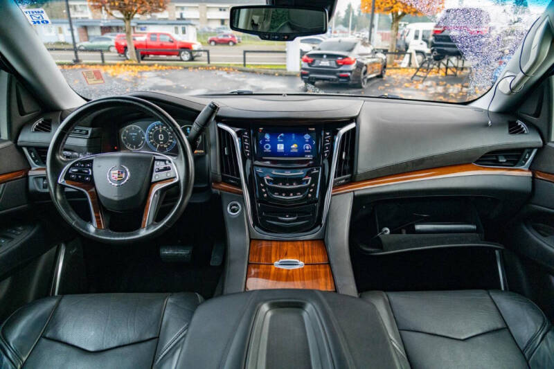 2015 Cadillac Escalade ESV Premium