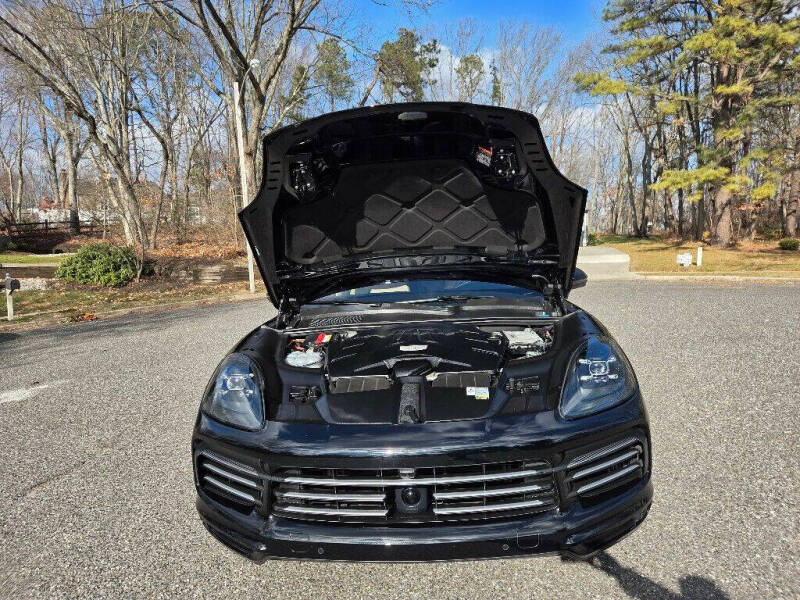 2022 Porsche Cayenne