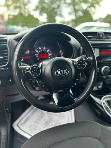 2015 Kia Soul +