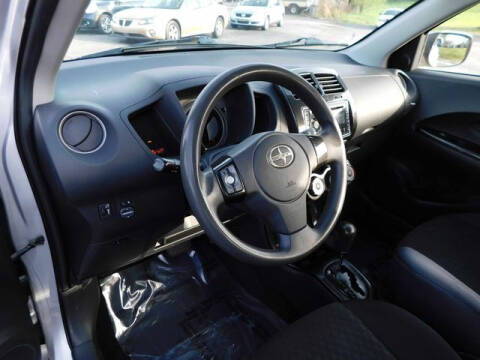 2008 Scion xD