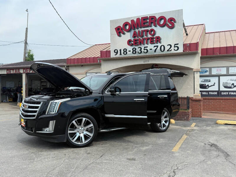 2017 Cadillac Escalade Luxury