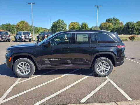 2025 Jeep Grand Cherokee Laredo X