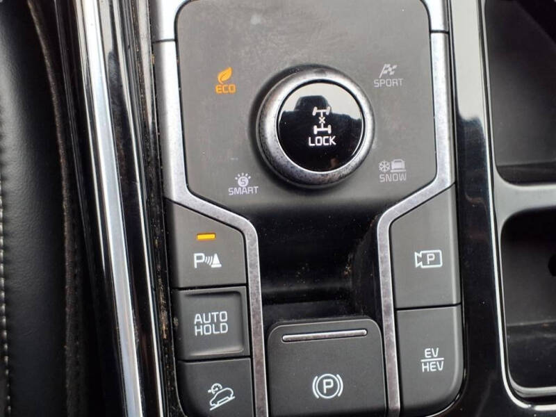 2022 Kia Sorento Plug-In Hybrid SX