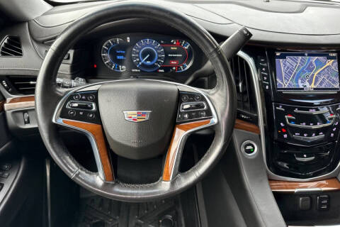 2020 Cadillac Escalade Premium Luxury