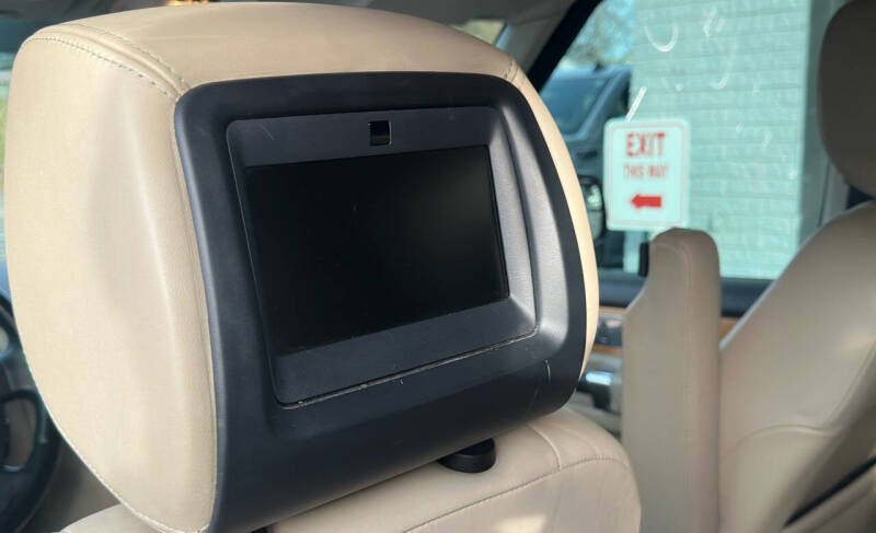 2011 Land Rover LR4