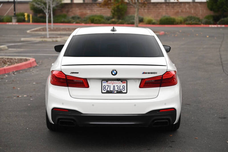 2020 BMW 5 Series M550i xDrive