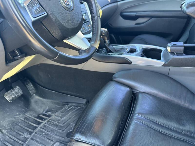 2011 Cadillac SRX Luxury Collection