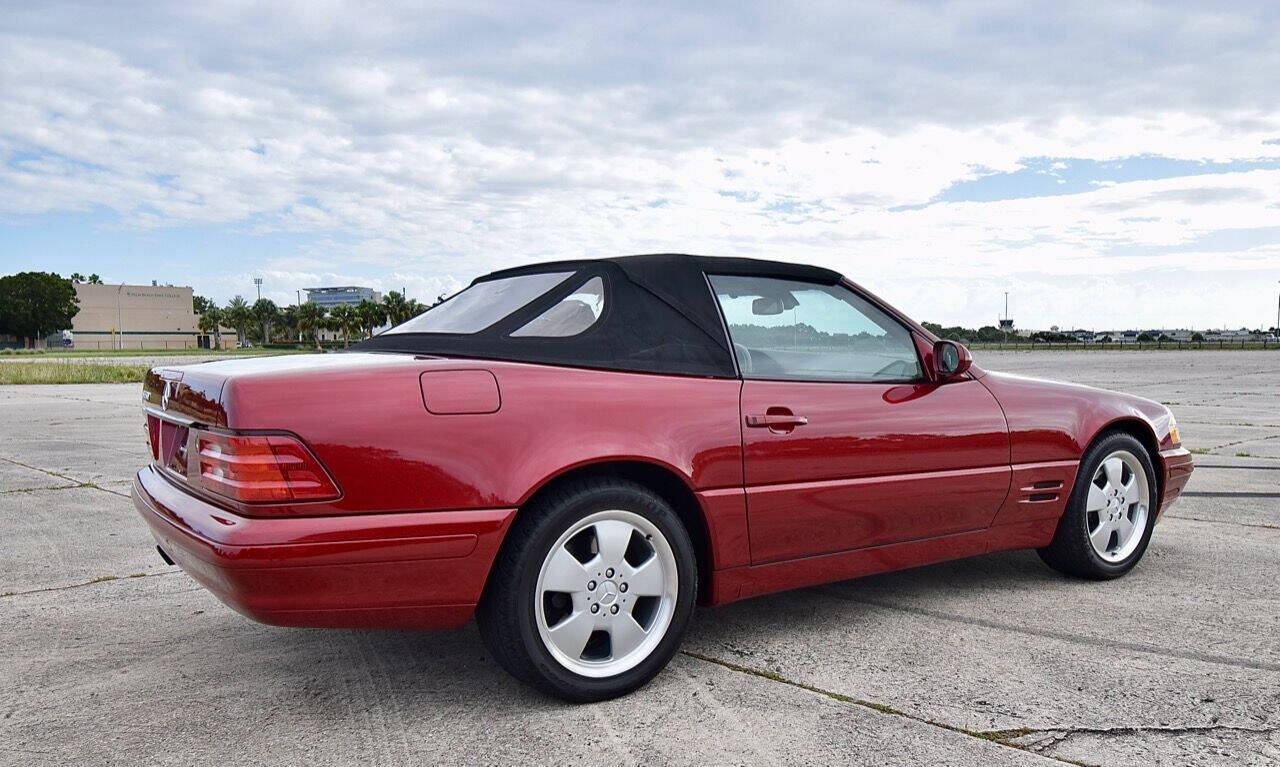 1999 Mercedes-Benz SL-Class 32