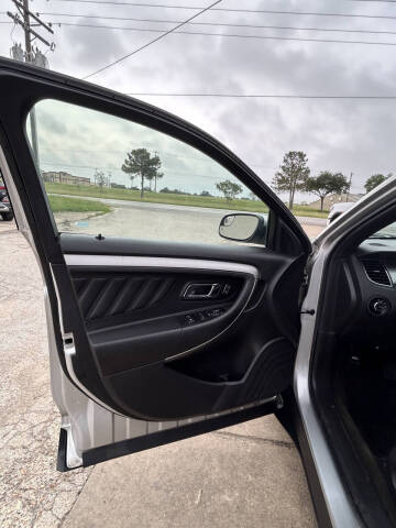 2014 Ford Taurus SEL