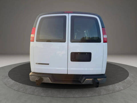 2021 Chevrolet Express 2500