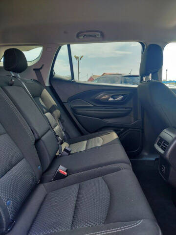 2022 GMC Terrain SLE