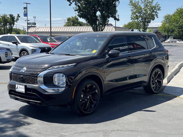 2024 Mitsubishi Outlander for sale at Axio Auto Boise in Boise, ID