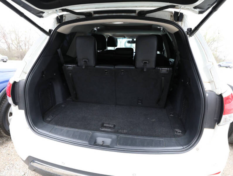 2015 Nissan Pathfinder SL