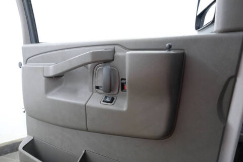2021 Chevrolet Express 2500