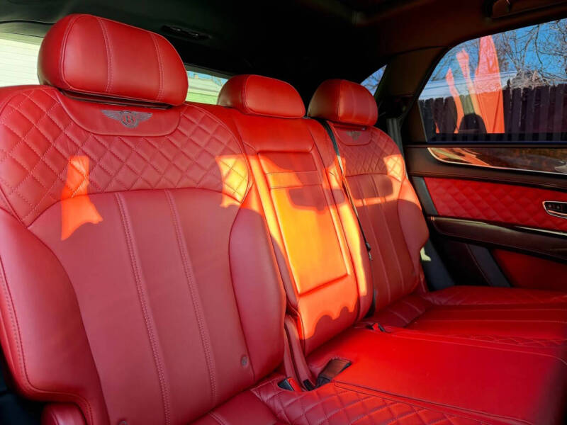 2019 Bentley Bentayga V8