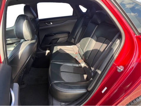 2023 Kia K5