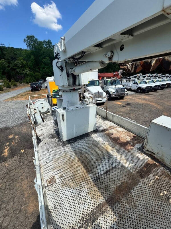 2011 International WorkStar 7300