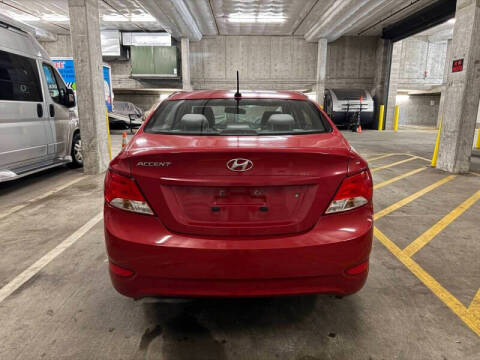 2017 Hyundai Accent SE