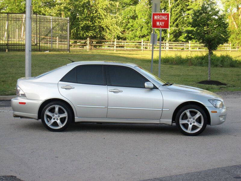 2002 Lexus IS 300