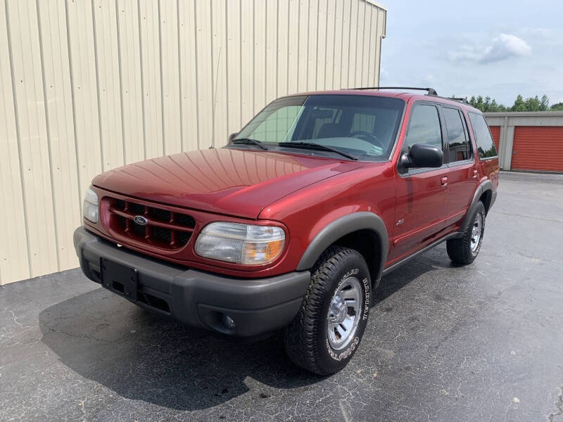 2000 Ford Explorer XLS