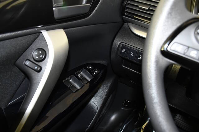 2024 Mitsubishi Eclipse Cross LE