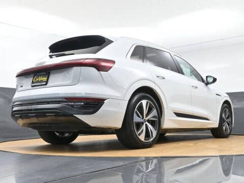 2024 Audi Q8 e-tron quattro Premium Plus