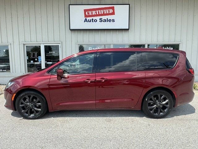 2020 Chrysler Pacifica Touring