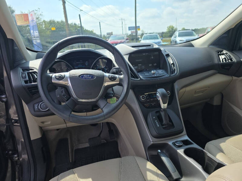 2015 Ford Escape SE