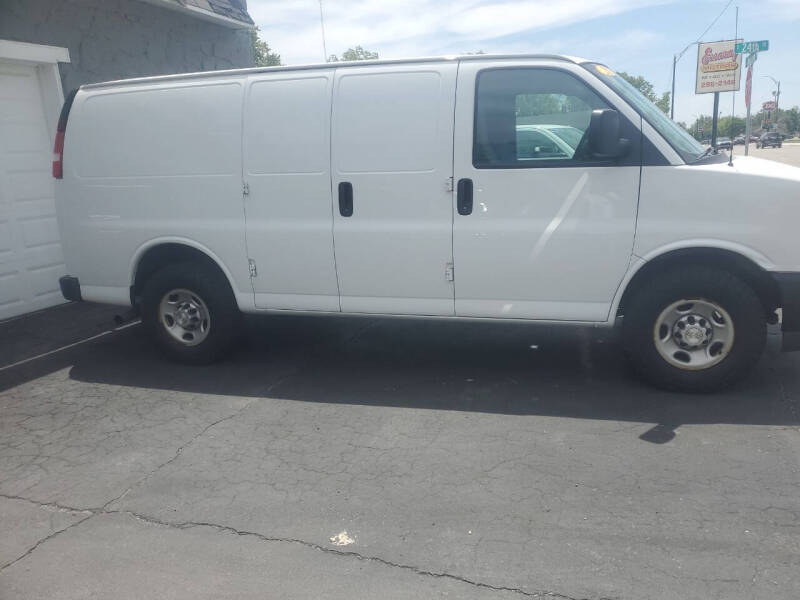 2021 Chevrolet Express 2500