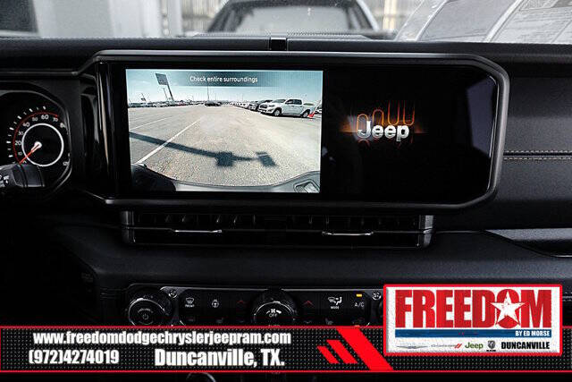 2025 Jeep Gladiator High Tide