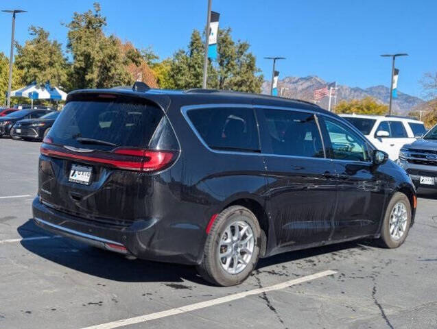 2022 Chrysler Pacifica for sale at Axio Auto Boise in Boise, ID