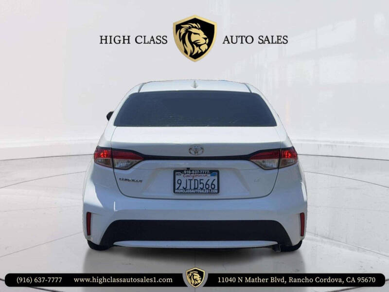 2021 Toyota Corolla LE