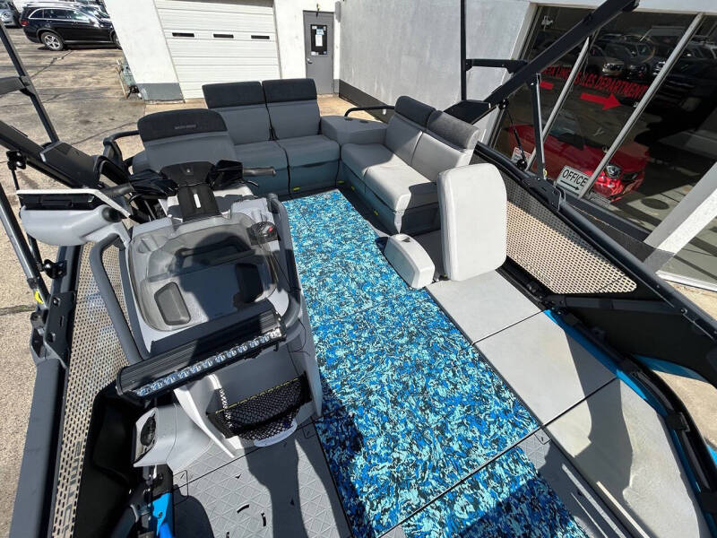 2023 See Doo Switch 170HP