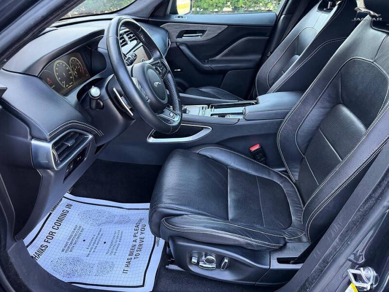 2018 Jaguar F-PACE S