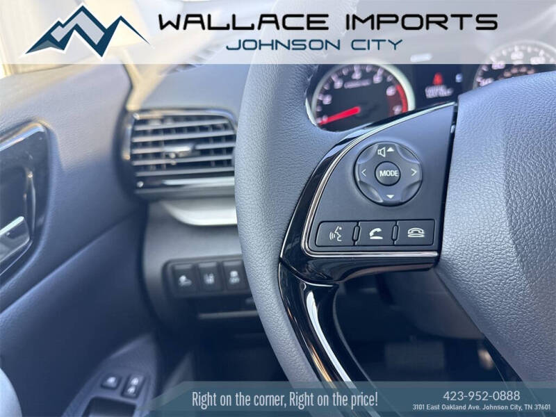 2025 Mitsubishi Eclipse Cross SE