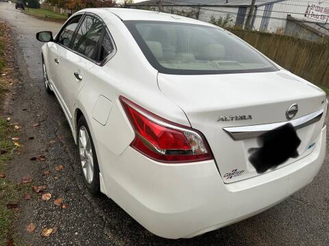 2013 Nissan Altima for sale at Luxury Cars Xchange in Lockport IL