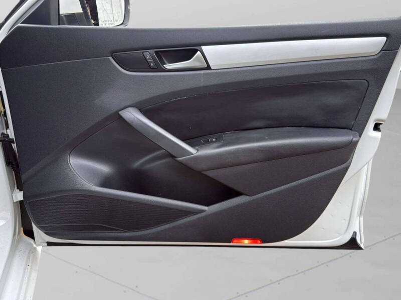 2013 Volkswagen Passat