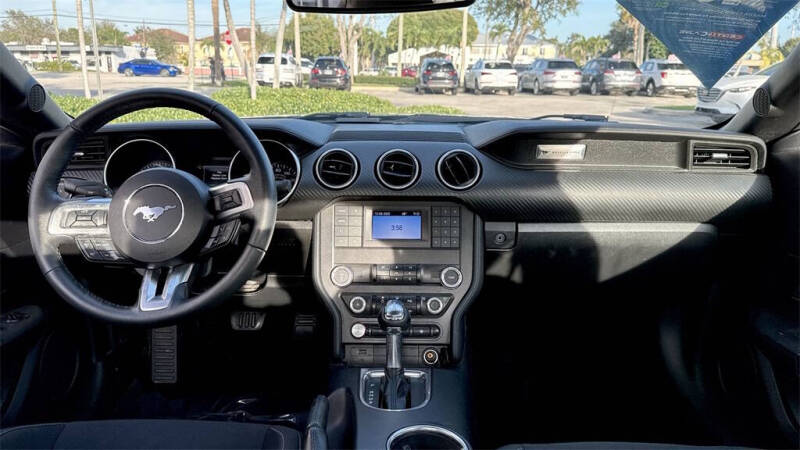 2019 Ford Mustang EcoBoost