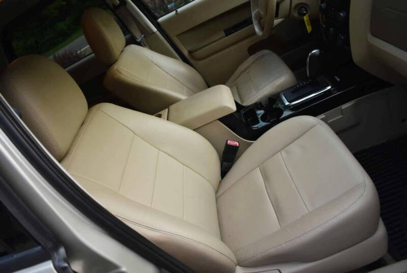 2011 Ford Escape Limited