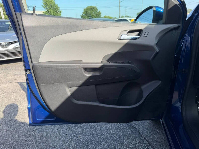 2014 Chevrolet Sonic LT Auto