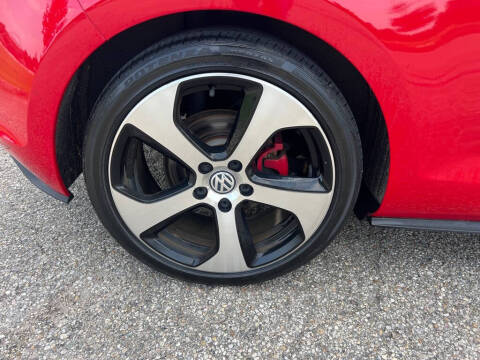 2016 Volkswagen Golf GTI S