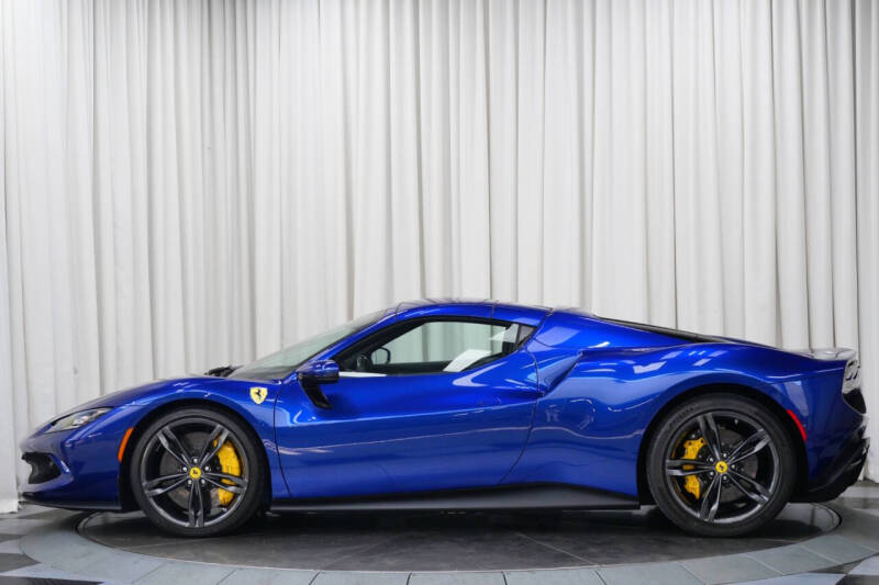 2025 Ferrari 296 GTS