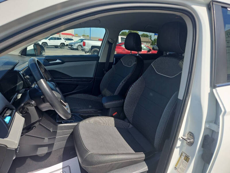 2024 Volkswagen Taos SE