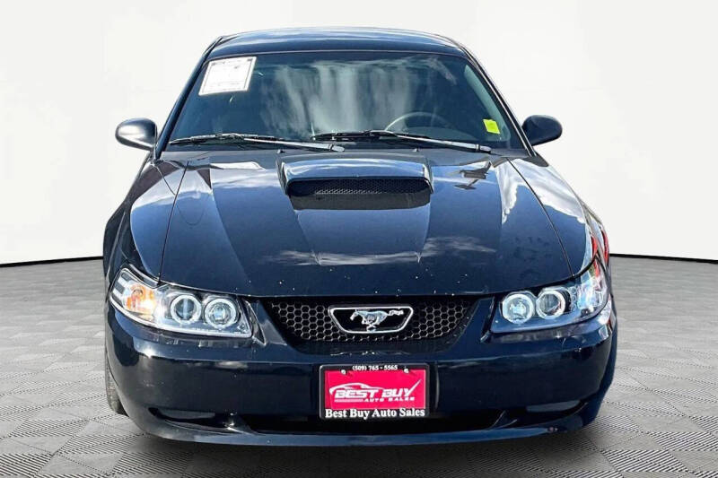 2002 Ford Mustang GT Deluxe