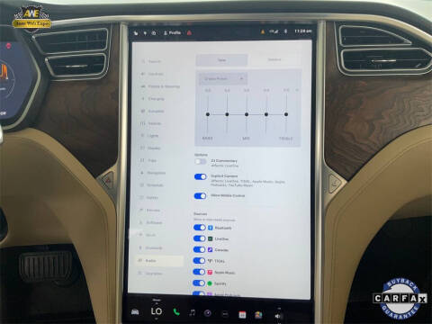 2017 Tesla Model S 75D