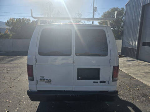 2011 Ford E-Series E-250