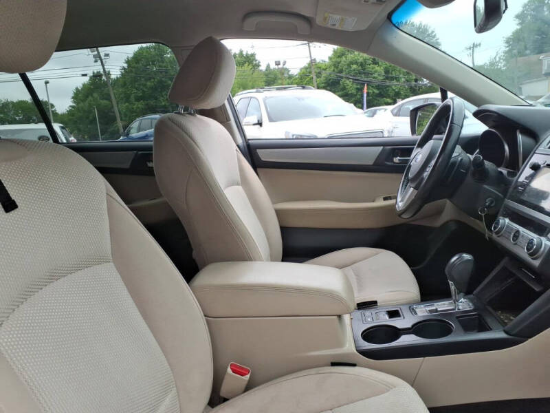 2016 Subaru Outback 2.5i Premium