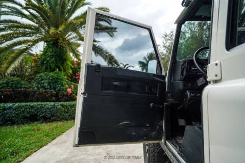 1991 Land Rover Defender