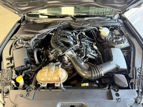 2016 Ford Mustang V6