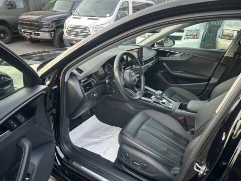 2021 Audi A4 quattro Premium 40 TFSI